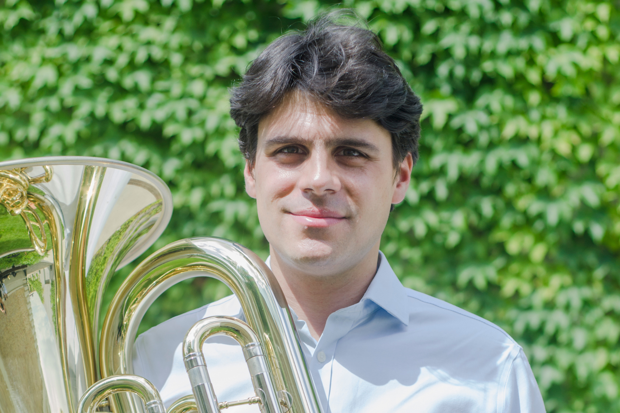 a-harmas-kotel-nem-szakad-el-egyhamar-beszelgetes-ifjabb-bazsinka-jozsef-tubamuvesszel