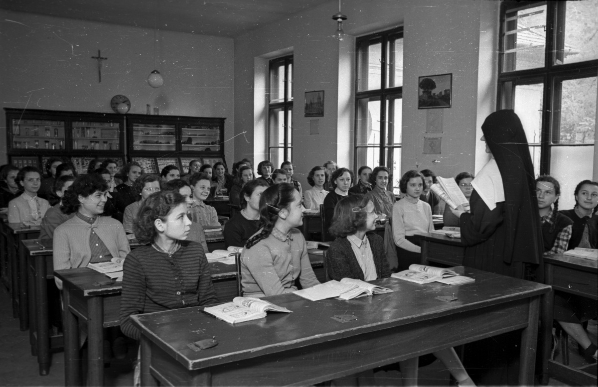 Szerzetesi életutak: hamarosan új könyv az Új Városnál szerzetesi-eletutak-hamarosan-uj-konyv-az-uj-varosnal