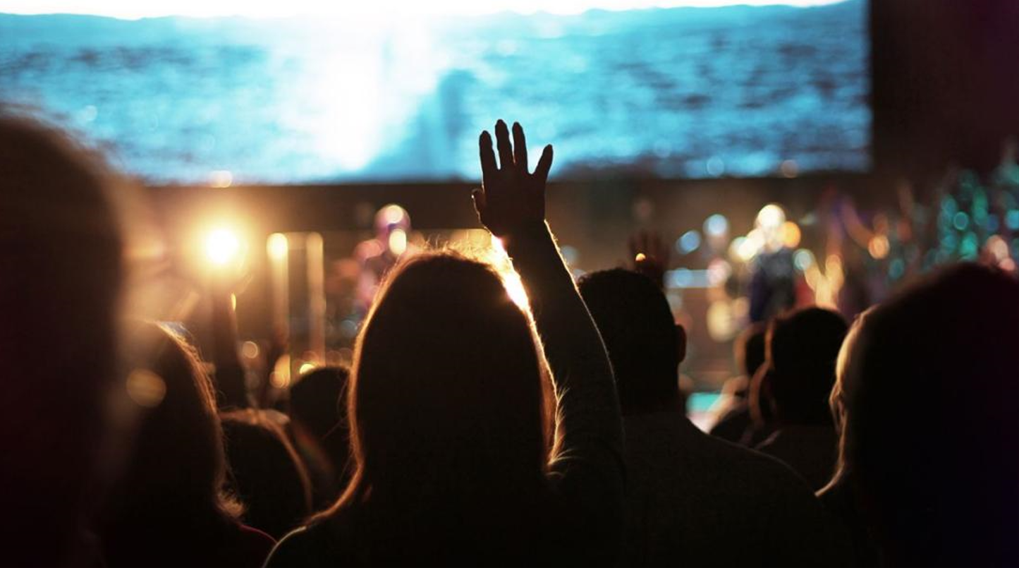 mit-tanulhatunk-az-egyhaz-hiressegeitol-hat-tanulsag