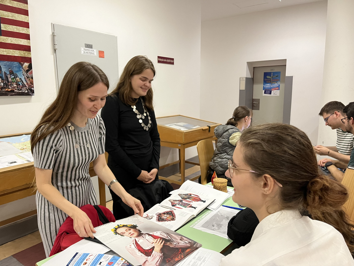 Köztünk élő barátaink – nyelvrokonaink Magyarországon koztunk-elo-nyelvrokonaink-interju