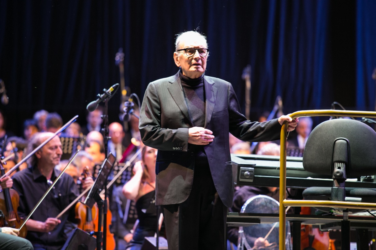 „Egyetlen reményem, hogy találok odafenn egy zongorát” – Ennio Morricone zeneszerzőre emlékezünk egyetlen-remenyem-hogy-talalok-odafenn-egy-zongorat-ennio-morricone-zeneszerzore-emlekezunk